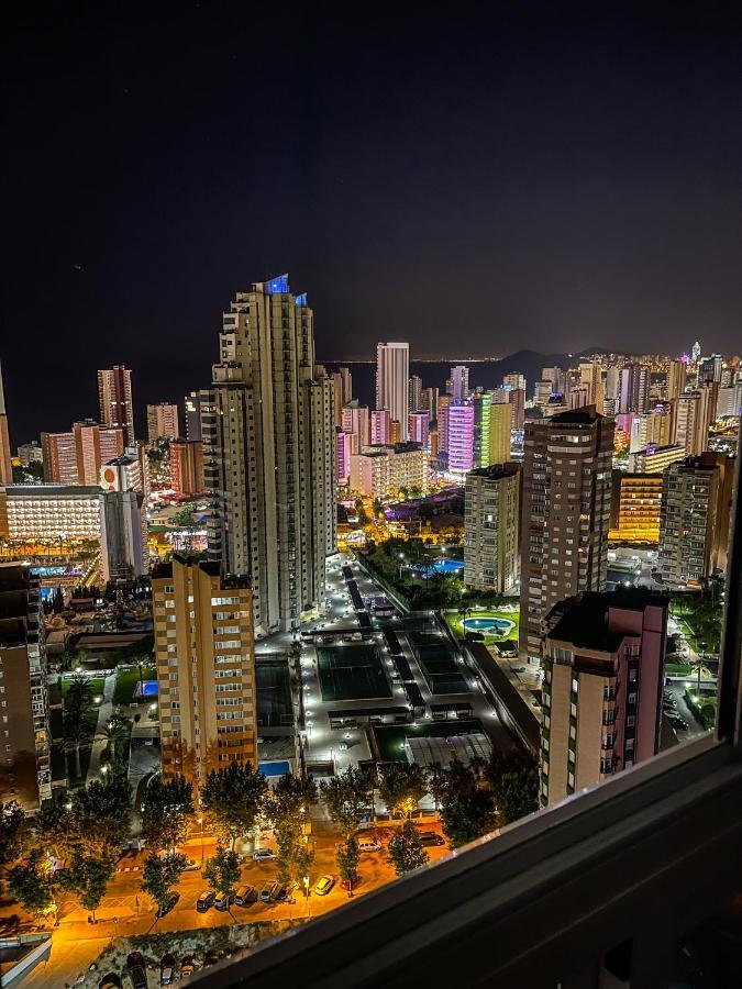 Playa Azul 28th Floor Apartment *